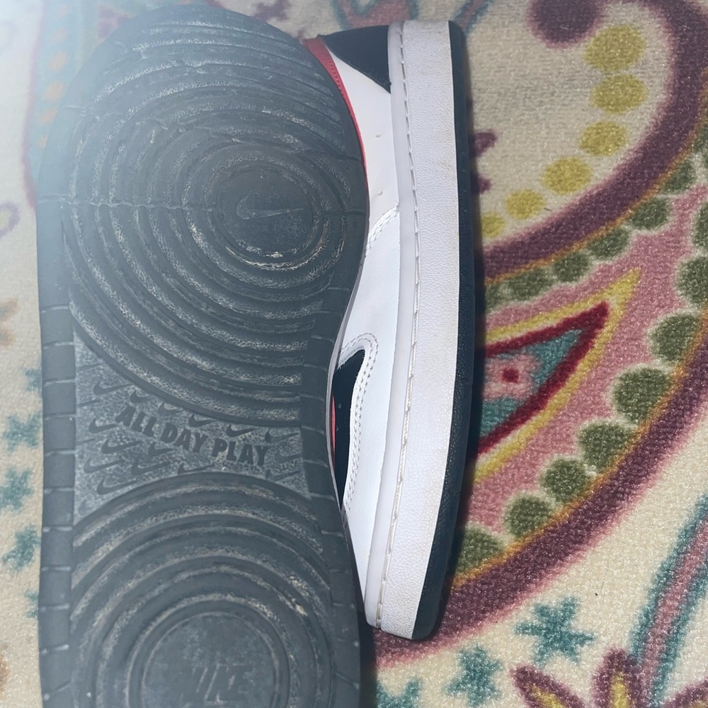 Shoes - Picture 7 of 16